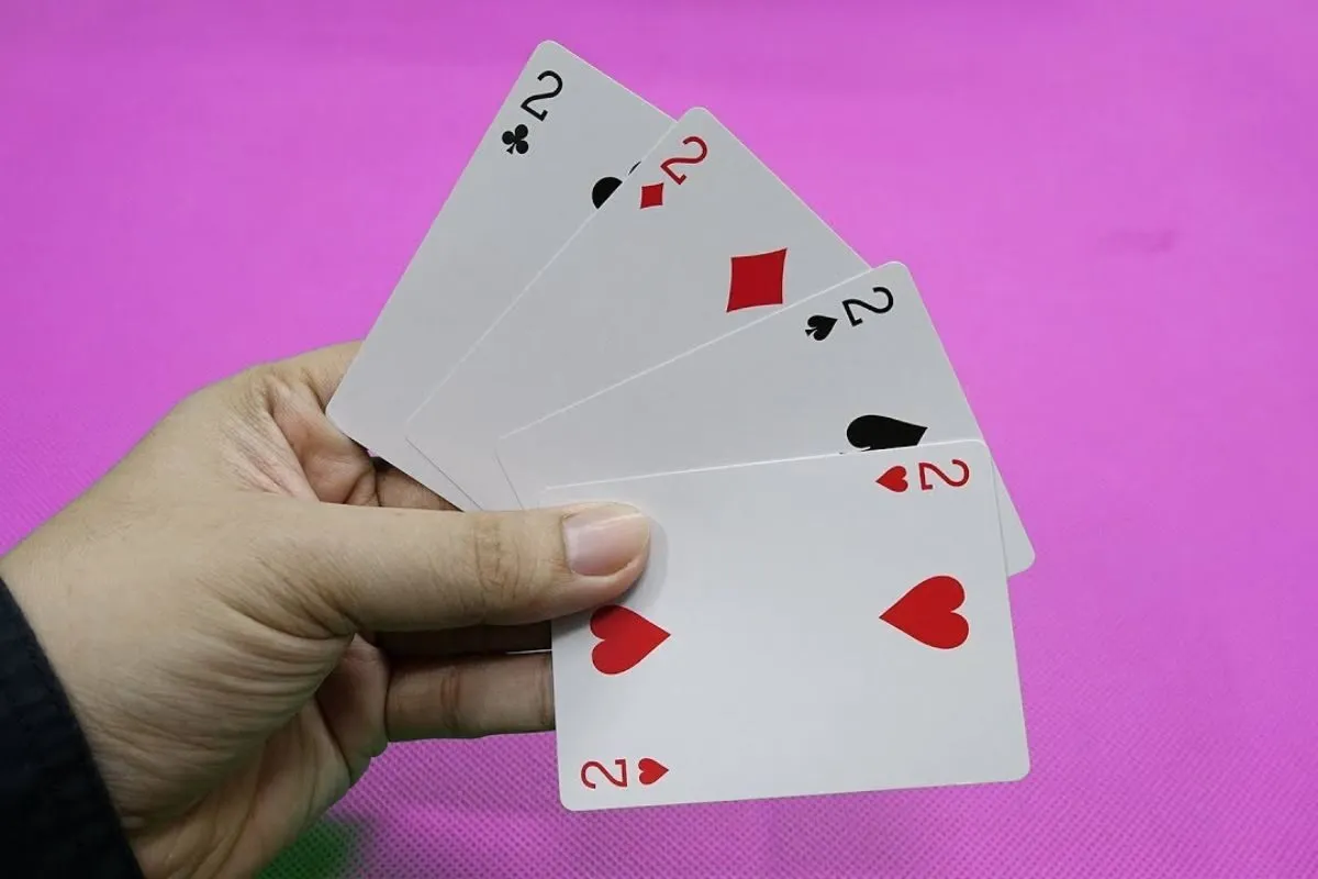 Ba đôi thông có chặt được heo hay không