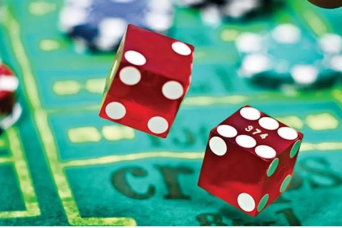 giải trí thư giản cuối ngày cùng lắc xí ngầu