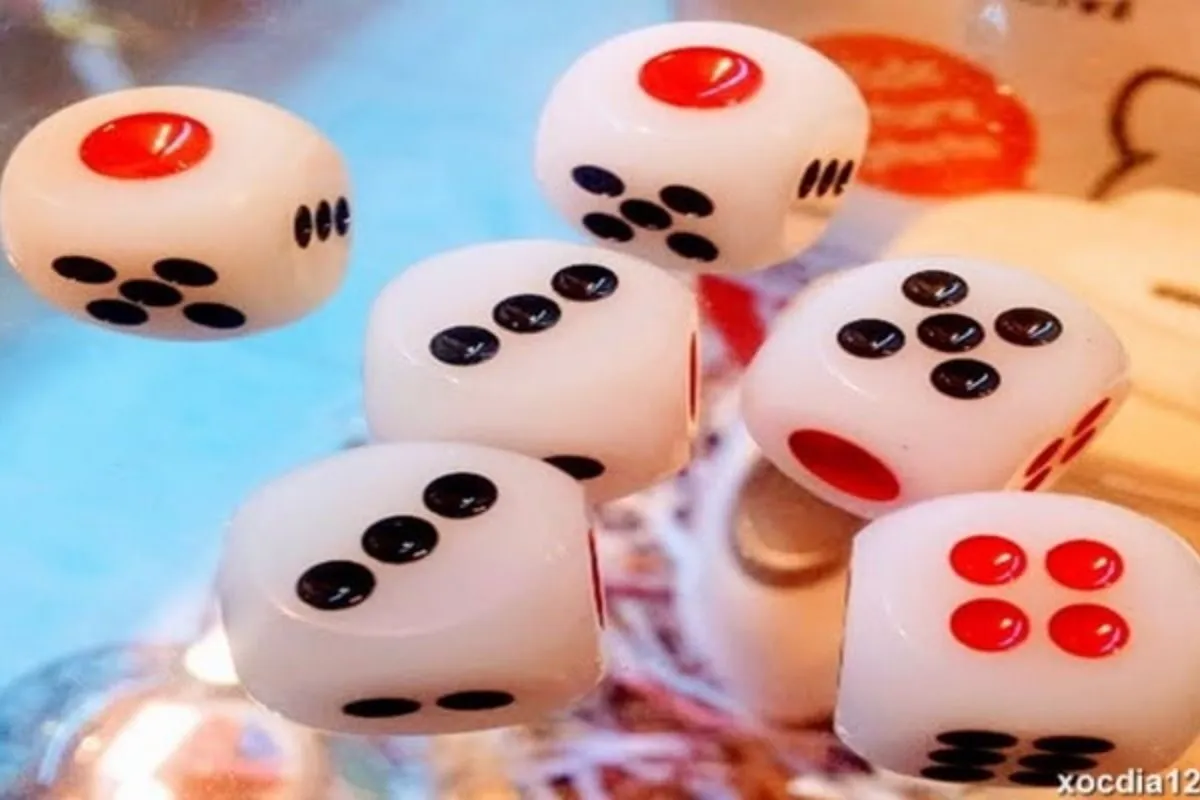 kỹ thuật đọc xúc xắc trong xóc đĩa